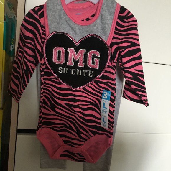NWOT pink zebra print baby outfit - Picture 1 of 1